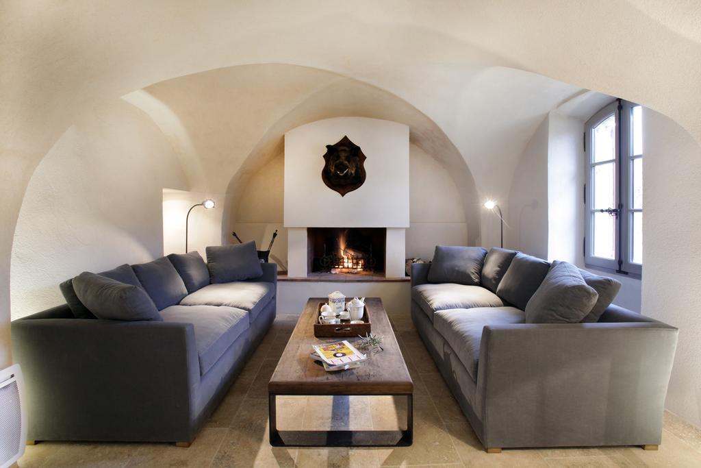 Апартаменти Domaine Des Peyre Robion en Luberon Екстер'єр фото